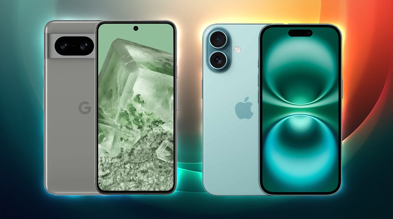 گوشی ایفون 16 و پیکسل 8 در یک قاب رو یک بک گراند 