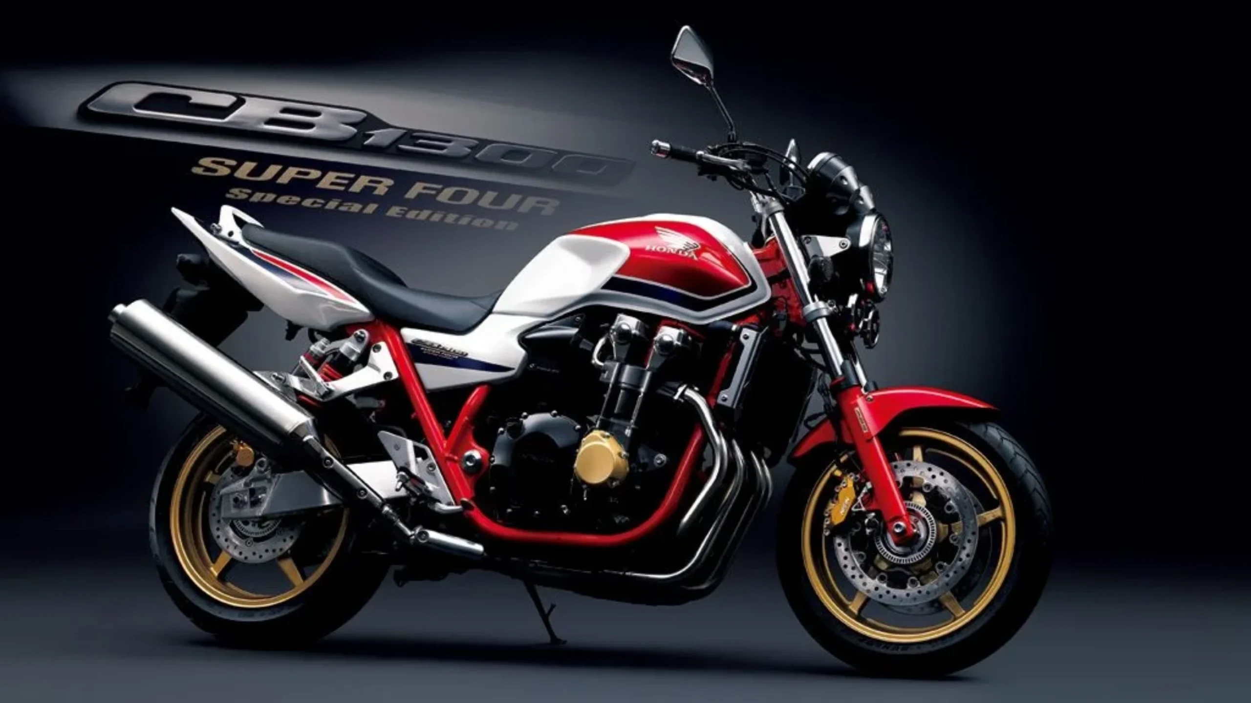 تصویری از موتور CB1300