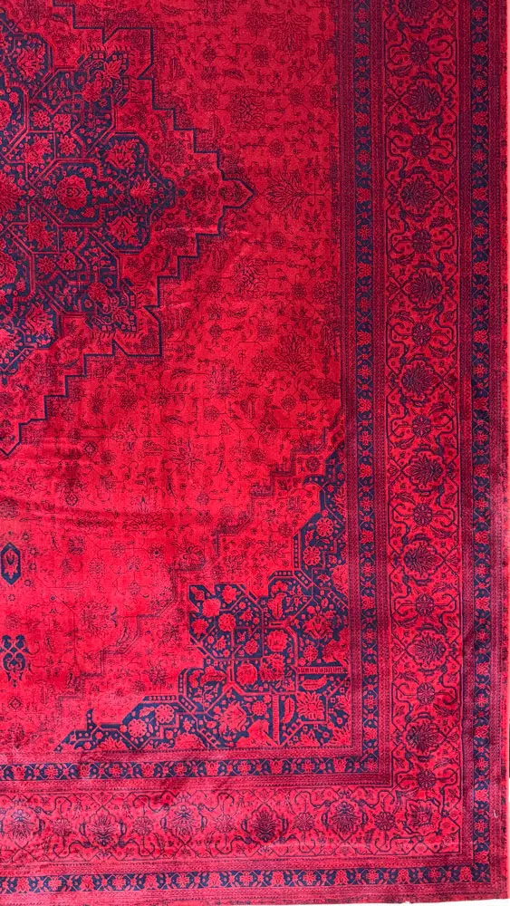 فرش 1200 شانه اکرلیک طرح 4036 زمینه لاکی