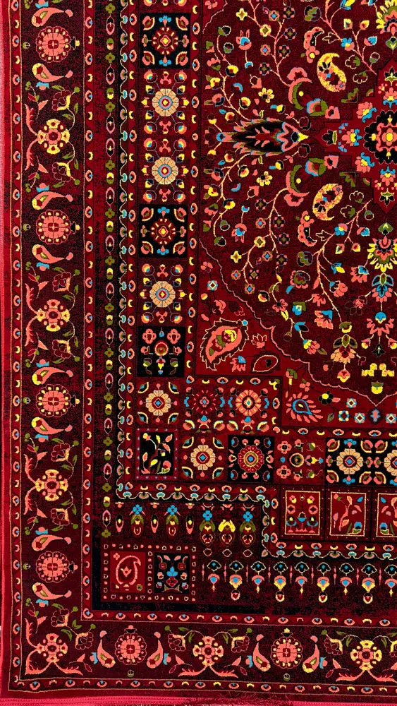 فرش 700 شانه اکرلیک طرح یاسمن زمینه لاکی