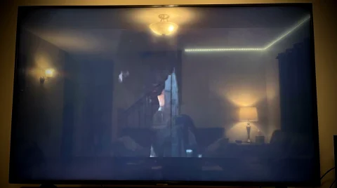 تاثیر نور بر کیفیت تصویر تلویزیون