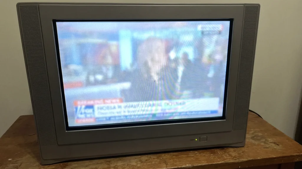 ضعف پنل یا کیفیت پایین فسفر در LCD/LED