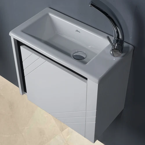 مدل آرامیس 50