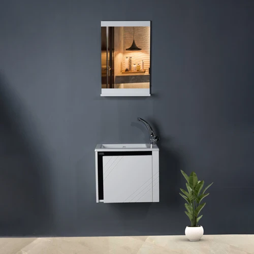 مدل آرامیس 50