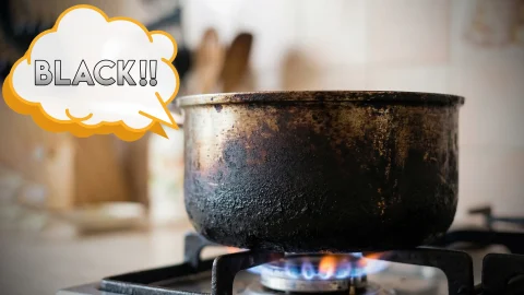 علت سیاه شدن قابلمه روی گاز چیست