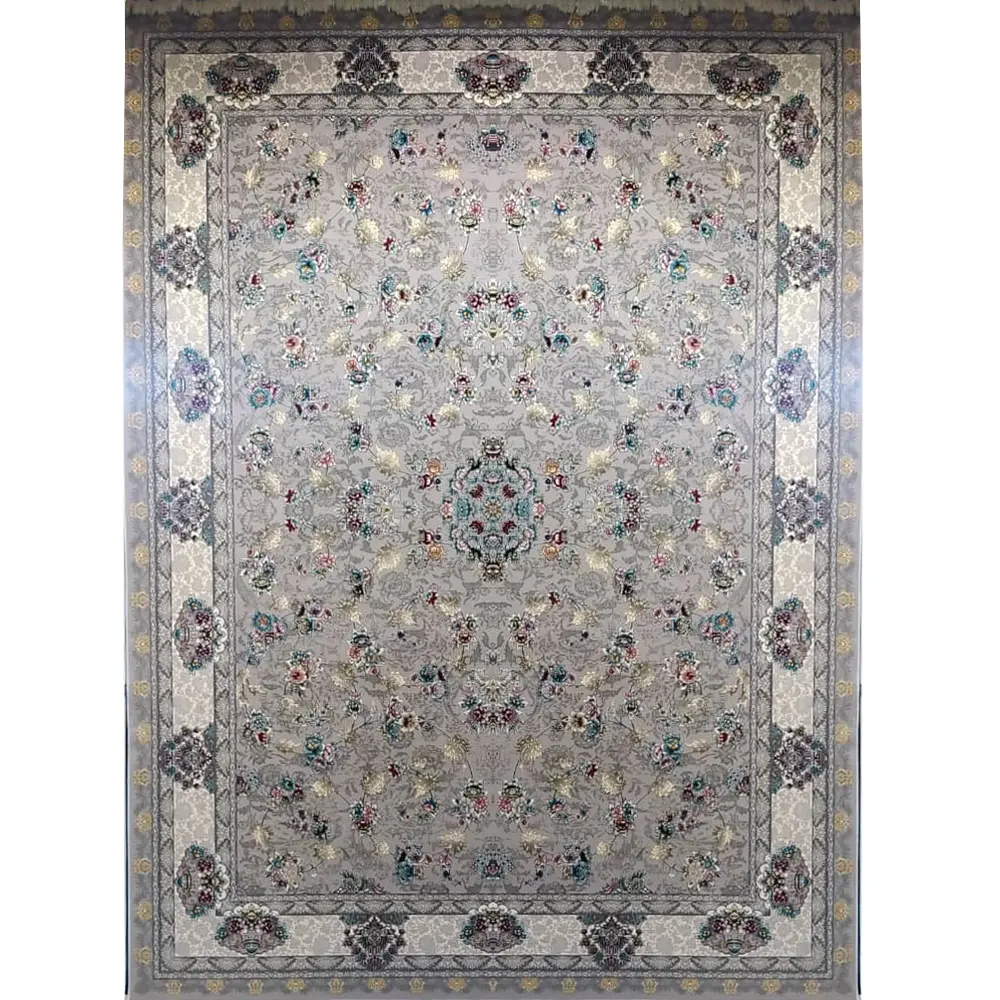 فرش 700 شانه تراکم 2550 نگین فیروزه مدل آتوسا زمینه نقره‌ای