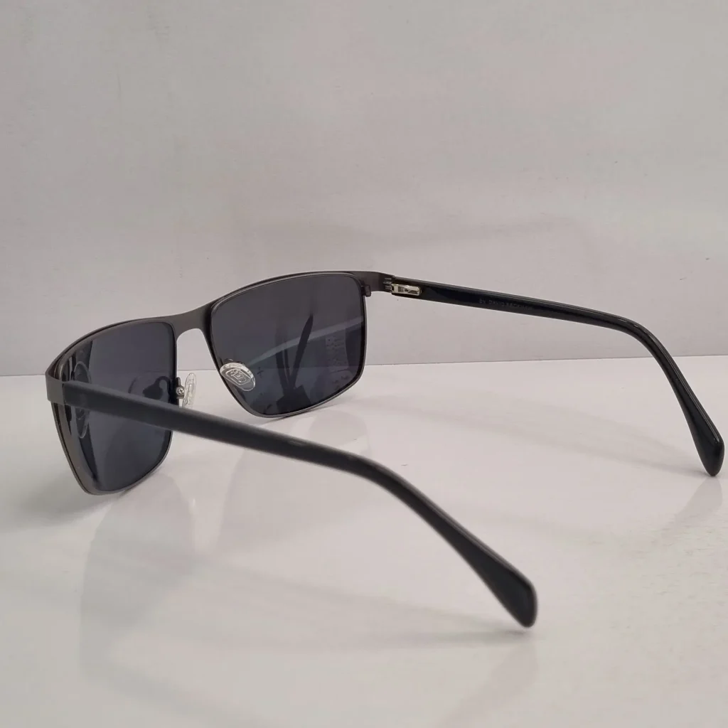 عینک آفتابی مدل David Backham AD259