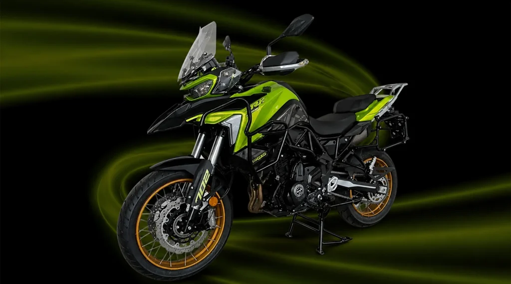بررسی موتورسیکلت Benelli TRK 700